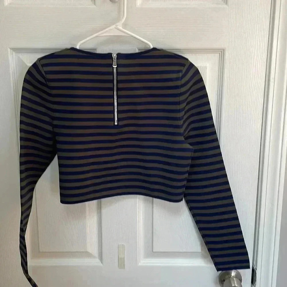 Good American I 4 - Picture 11 of 14